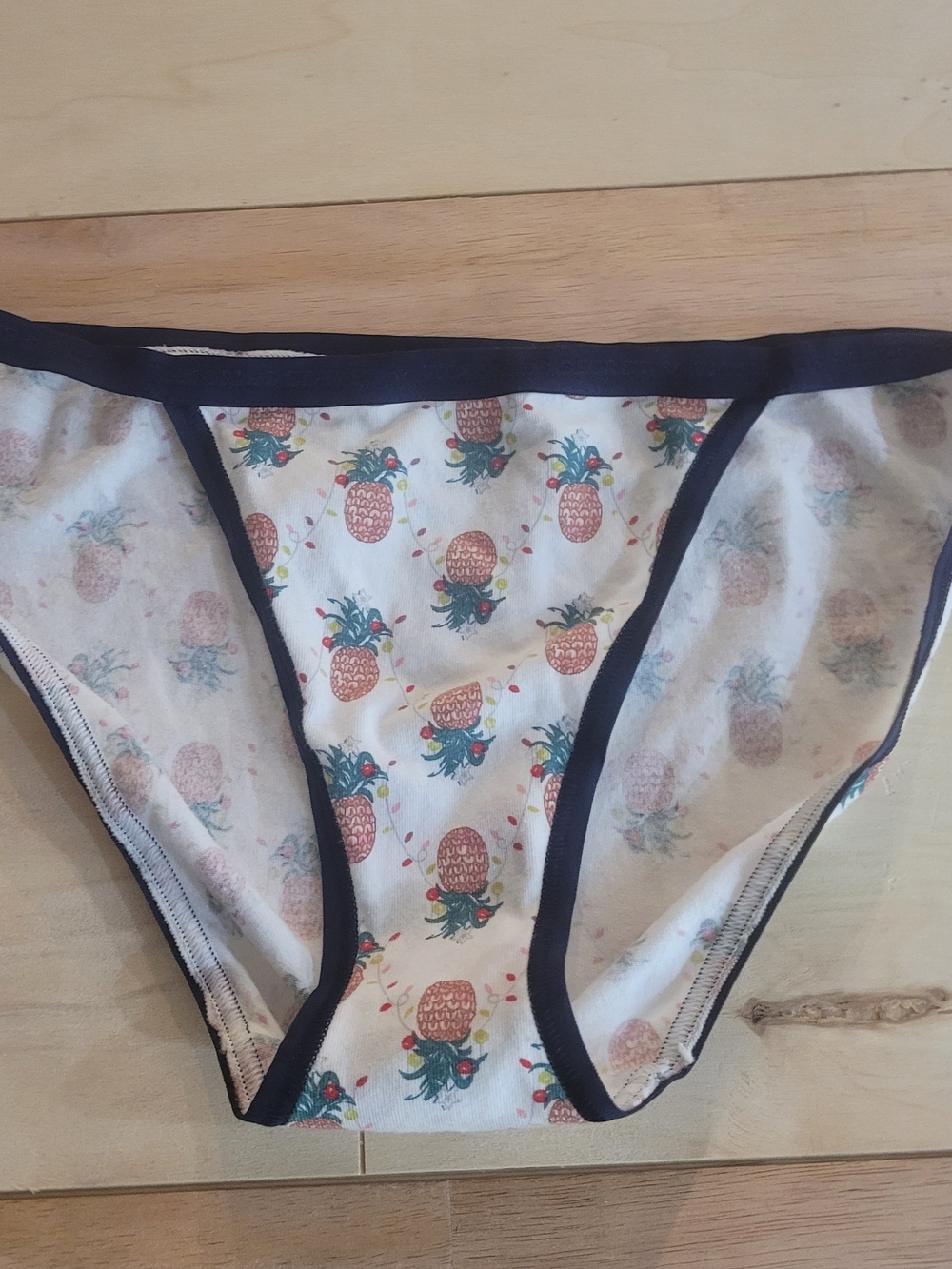 Victoria's Secret White Pineapple Print Bikini Panty with Navy Trim